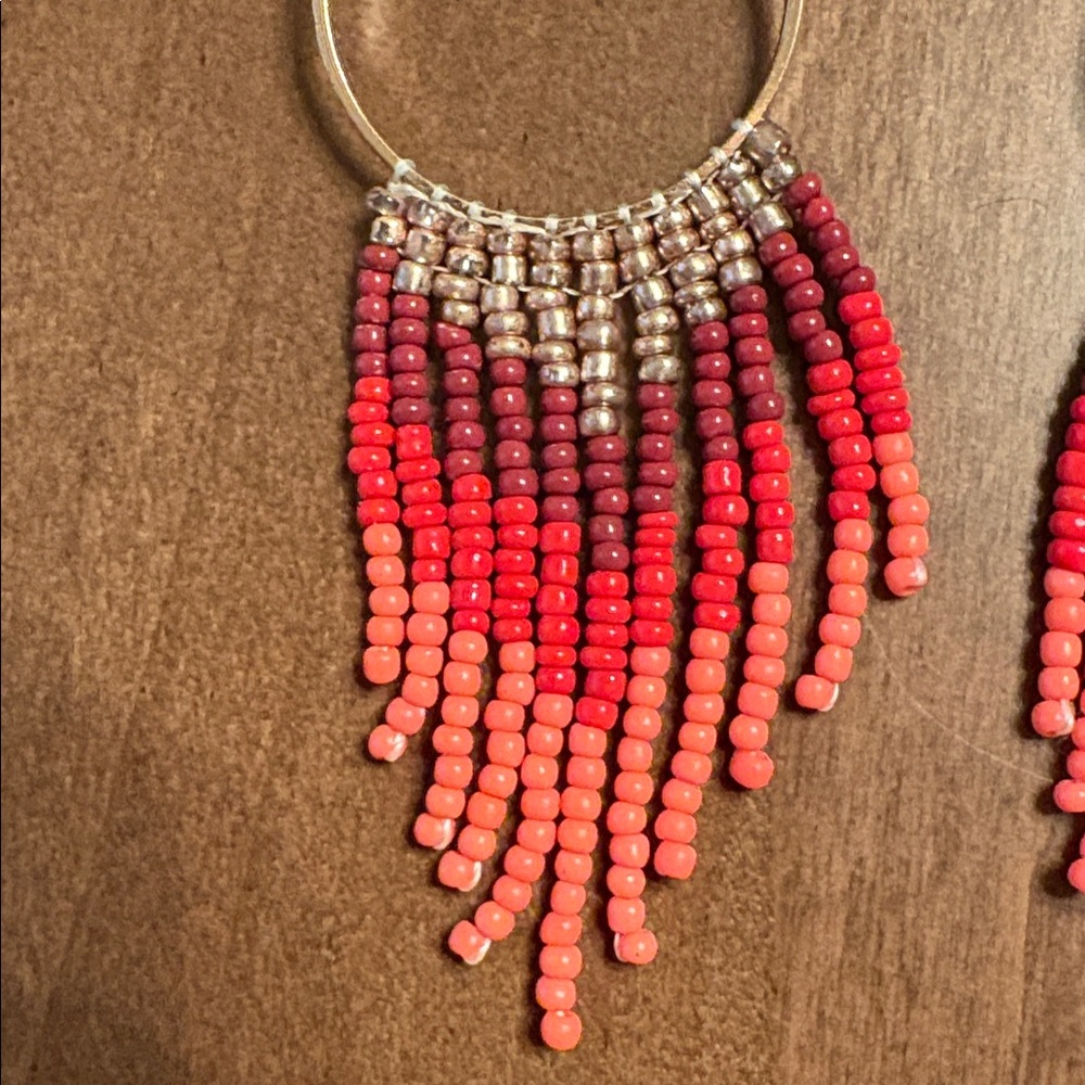 Like New! Elegant Beaded Hoop Earrings - Vibrant Color! - Picture 4 of 8